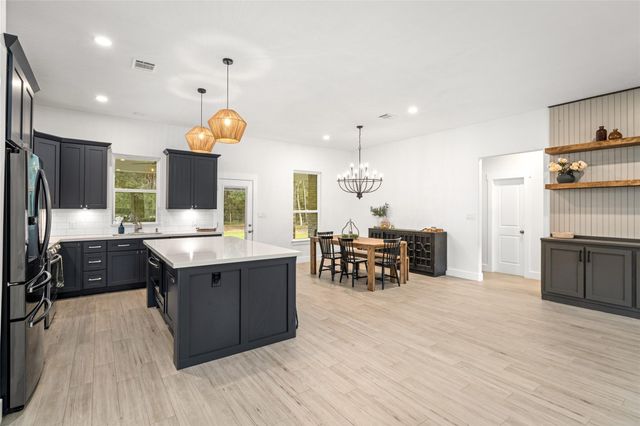 21206 Peach Wood, Cleveland, TX 77328