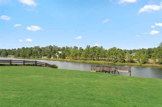 21206 Peach Wood, Cleveland, TX 77328