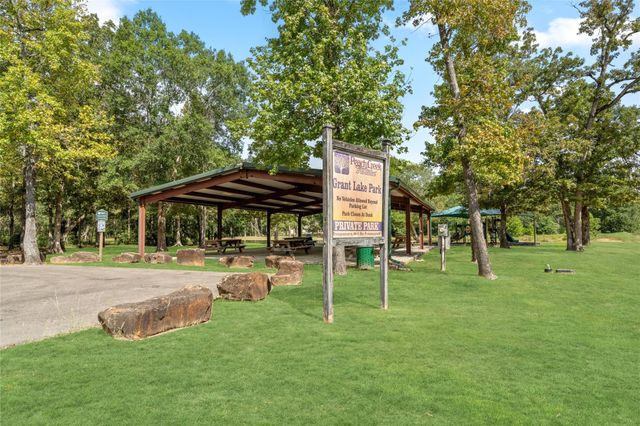 21206 Peach Wood, Cleveland, TX 77328