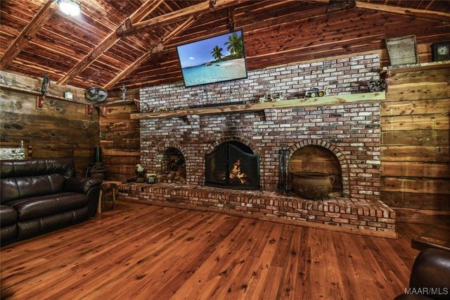 13607 Highway 191 ., Maplesville, AL 36750