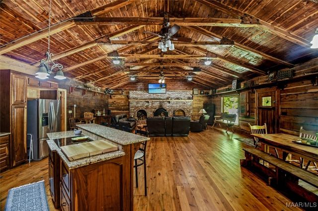 13607 Highway 191 ., Maplesville, AL 36750