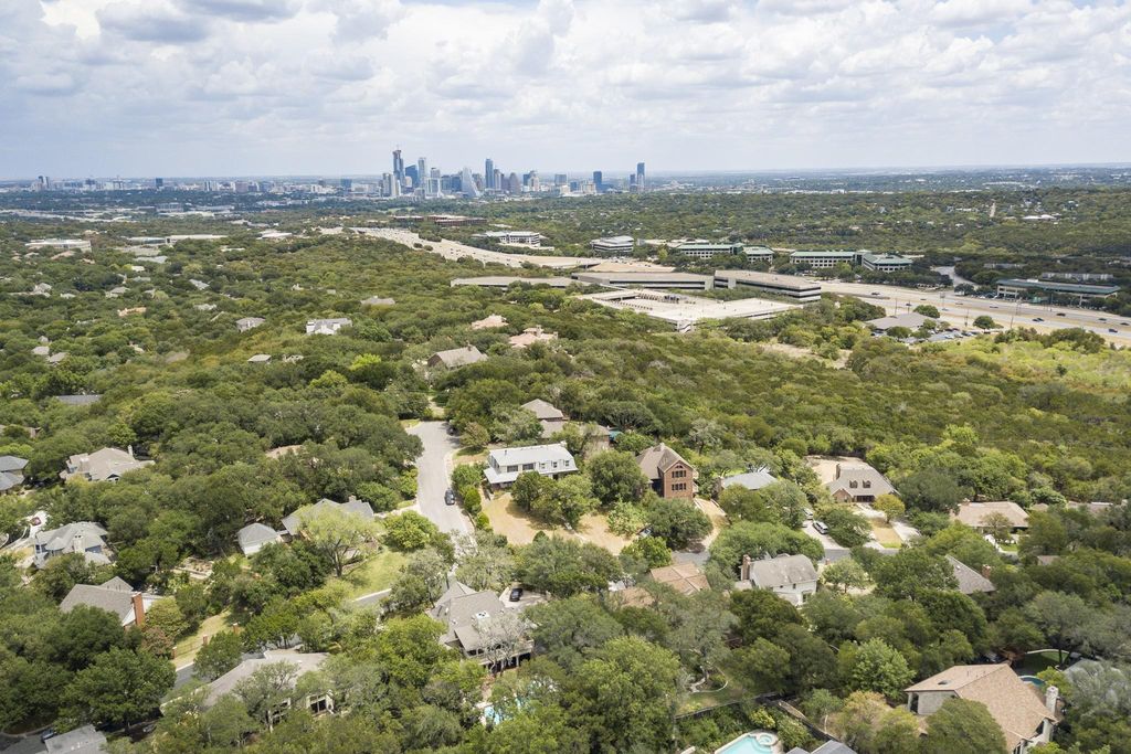 1702 Crested Butte DR, Austin, TX 78746