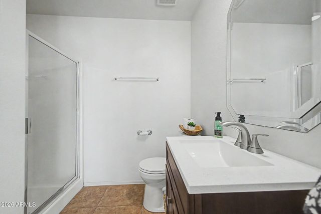 10249 N 12TH Place 2, Phoenix, AZ 85020