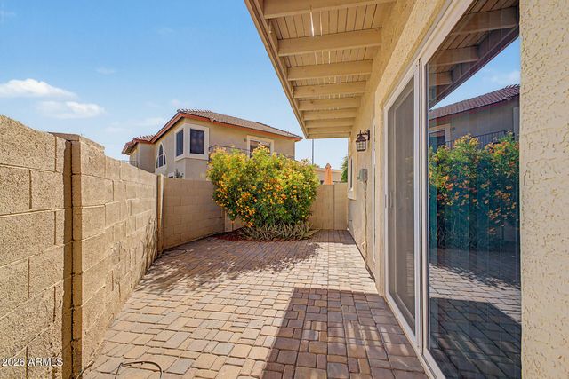 10249 N 12TH Place 2, Phoenix, AZ 85020
