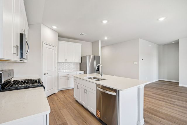 2009 Homestretch Drive, Seagoville, TX 75159