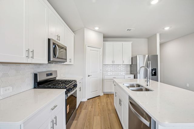 2009 Homestretch Drive, Seagoville, TX 75159