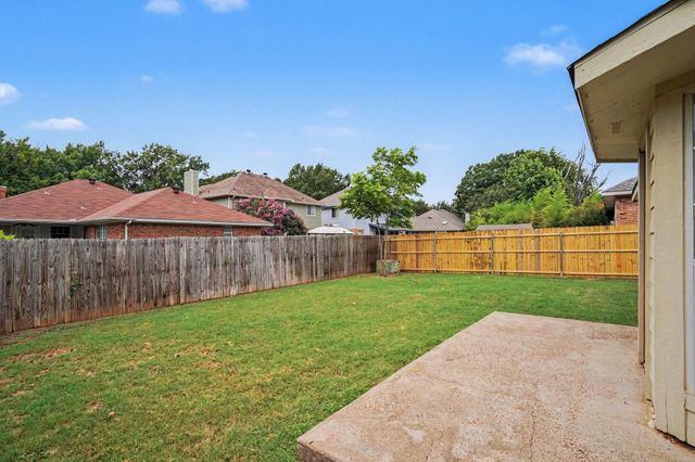8844 Mystic Trail, Fort Worth, TX 76118