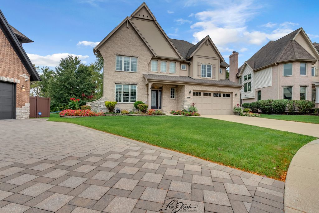 9023 Park Hill Court, Hickory Hills, IL 60457 — photo 2