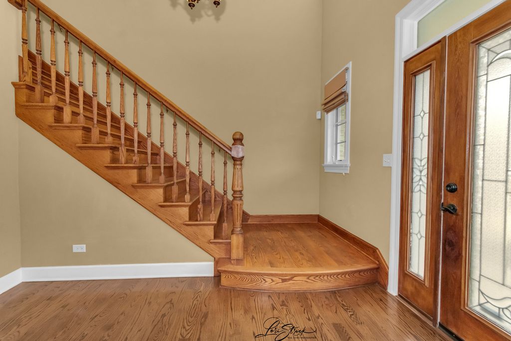 9023 Park Hill Court, Hickory Hills, IL 60457 — photo 5