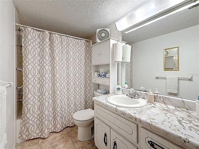 861 MAPLE COURT 205, Dunedin, FL 34698