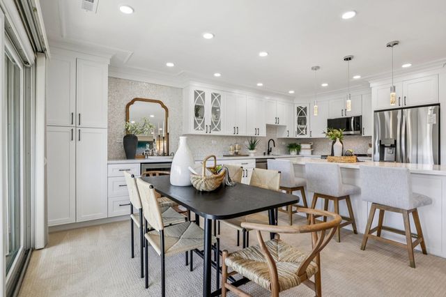 2101 Golden Rain Road 11, Walnut Creek, CA 94595