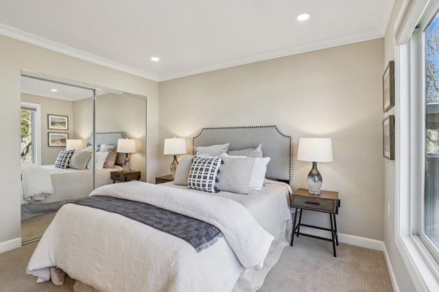 2101 Golden Rain Road 11, Walnut Creek, CA 94595