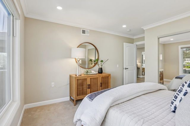 2101 Golden Rain Road 11, Walnut Creek, CA 94595