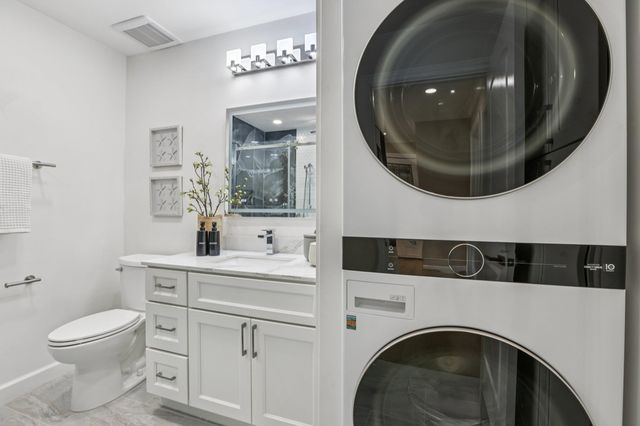 2101 Golden Rain Road 11, Walnut Creek, CA 94595