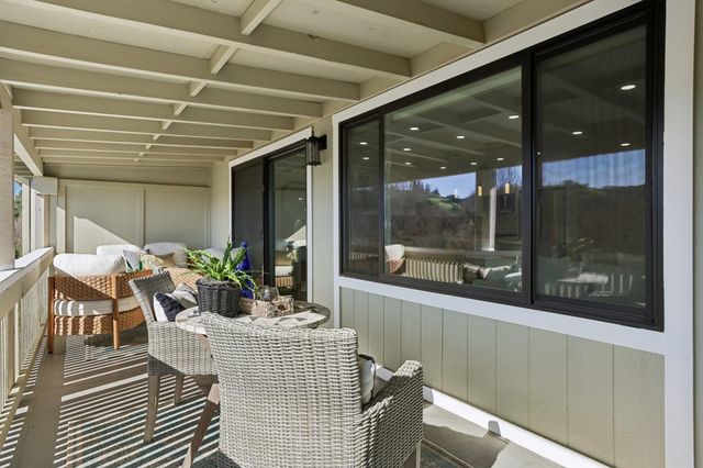 2101 Golden Rain Road 11, Walnut Creek, CA 94595