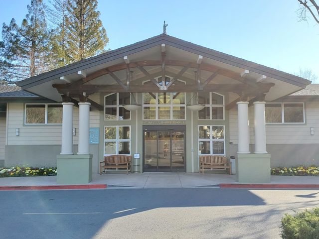 2101 Golden Rain Road 11, Walnut Creek, CA 94595