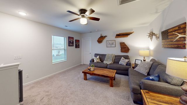 1030 Lonergan Cir, Spring Hill, TN 37174