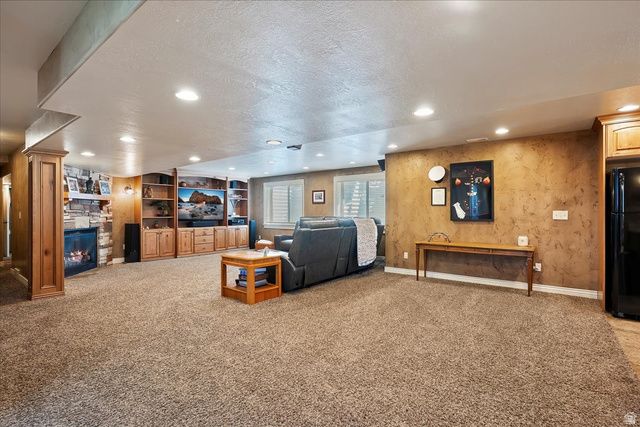 4388 N 250 W, Pleasant View, UT 84414