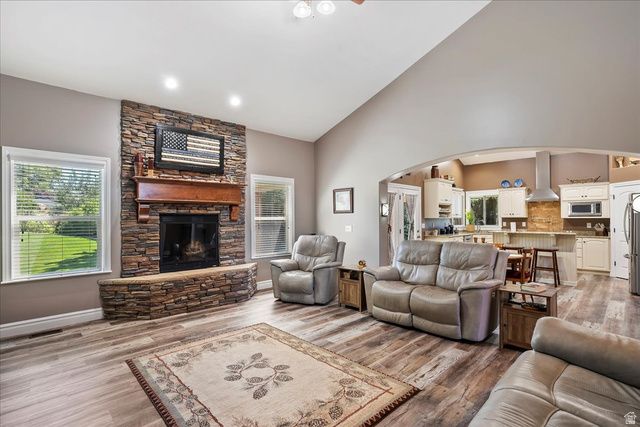 4388 N 250 W, Pleasant View, UT 84414