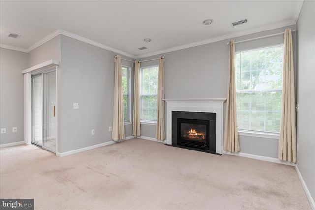 15618 Everglade Ln Apt 306, Bowie, MD 20716