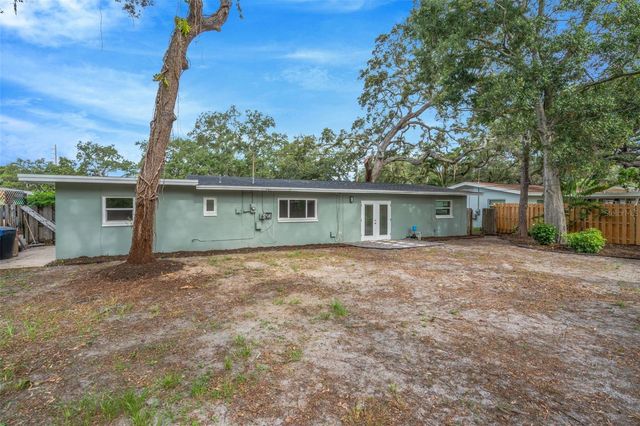 19 VENTURA DRIVE, Dunedin, FL 34698