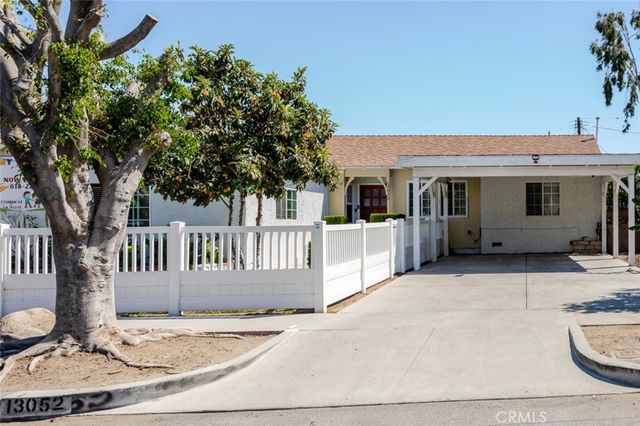 13052 Ottoman Street, Arleta, CA 91331