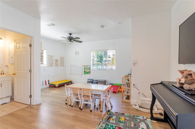 13052 Ottoman Street, Arleta, CA 91331