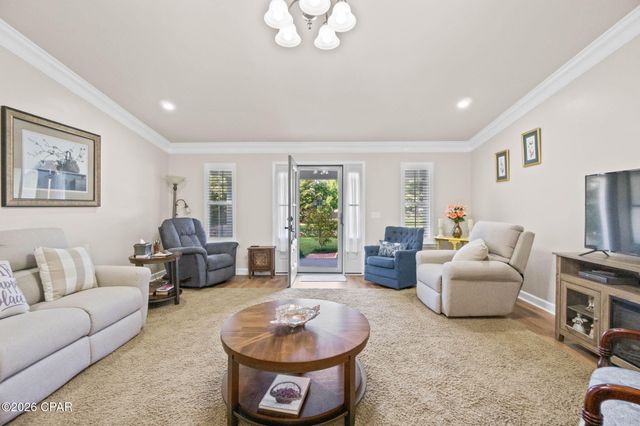 795 1st Street, Chipley, FL 32428