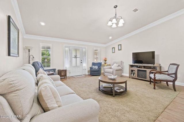 795 1st Street, Chipley, FL 32428