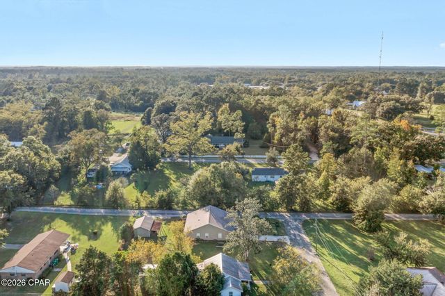 795 1st Street, Chipley, FL 32428