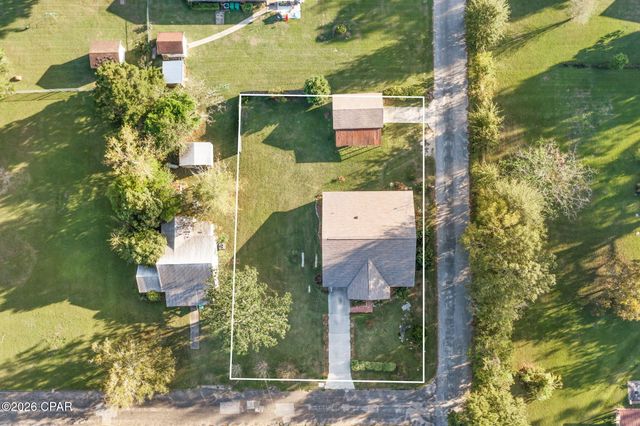 795 1st Street, Chipley, FL 32428