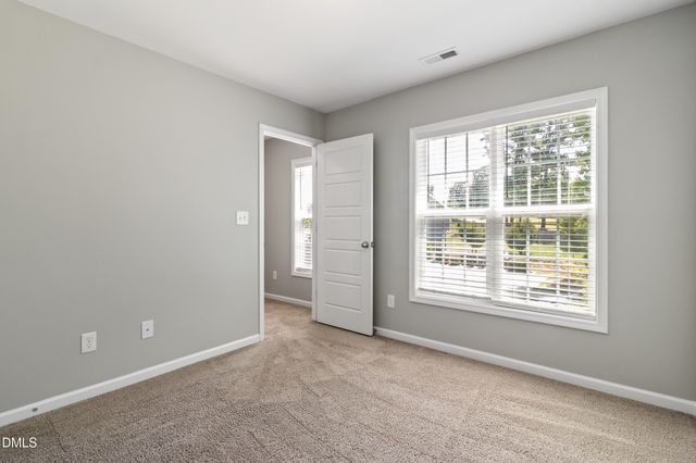 438 Crawford Parkway, Clayton, NC 27520