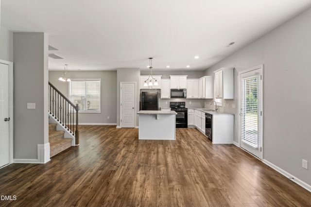 438 Crawford Parkway, Clayton, NC 27520