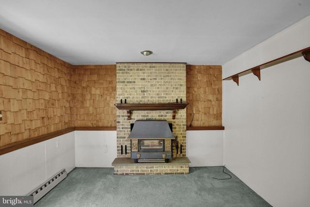 320 N WALNUT ST, Wernersville, PA 19565