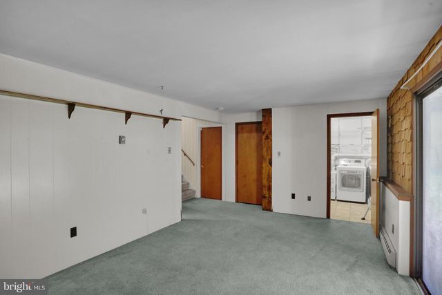 320 N WALNUT ST, Wernersville, PA 19565