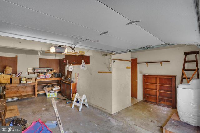 320 N WALNUT ST, Wernersville, PA 19565