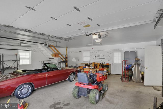320 N WALNUT ST, Wernersville, PA 19565