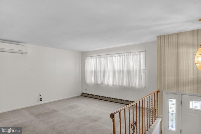 320 N WALNUT ST, Wernersville, PA 19565