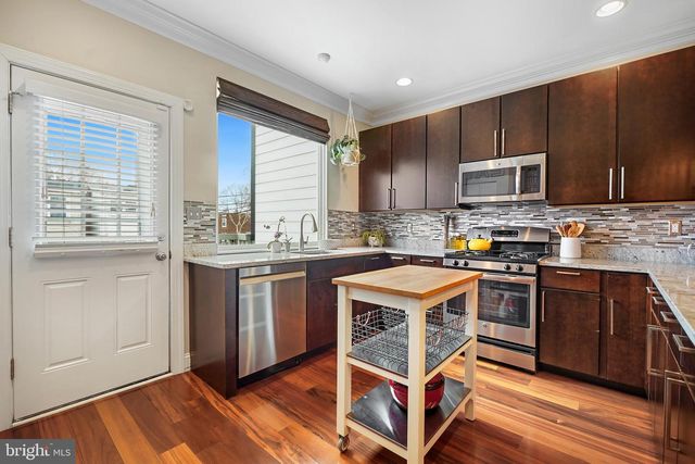 1917 H ST NE, Washington, DC 20002