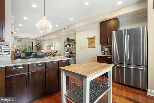 1917 H ST NE, Washington, DC 20002