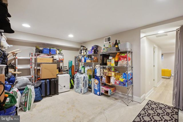 1917 H ST NE, Washington, DC 20002