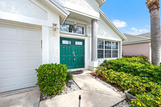 2021 Normandy Circle, West Palm Beach, FL 33409