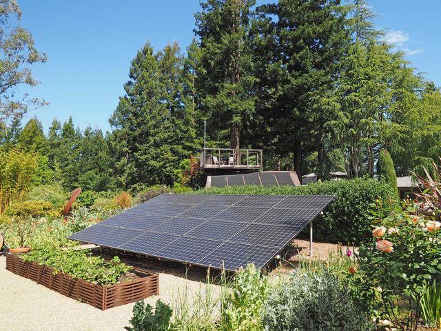 626 Gold Ridge Rd, Sebastopol, CA 95472