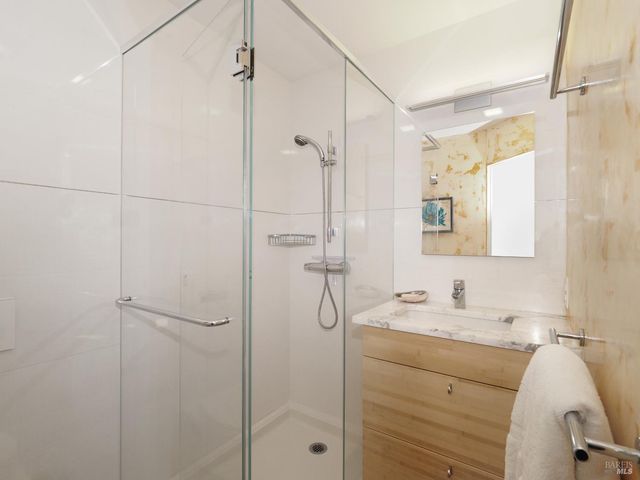 626 Gold Ridge Rd, Sebastopol, CA 95472