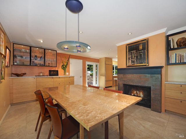 626 Gold Ridge Rd, Sebastopol, CA 95472