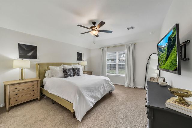 32303 Cedar Crest Drive, Waller, TX 77484