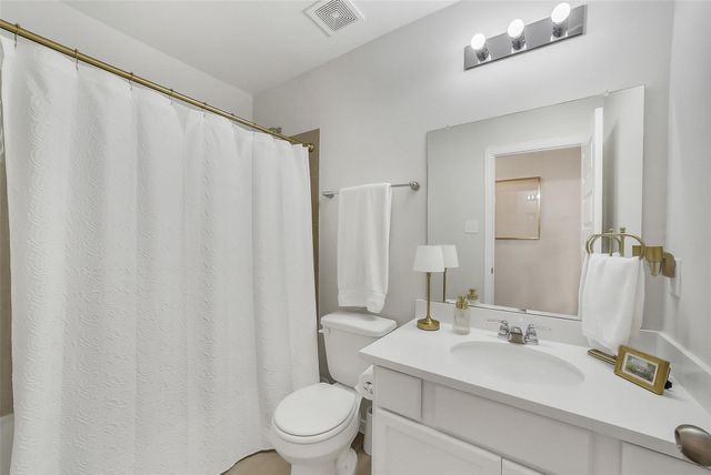 32303 Cedar Crest Drive, Waller, TX 77484