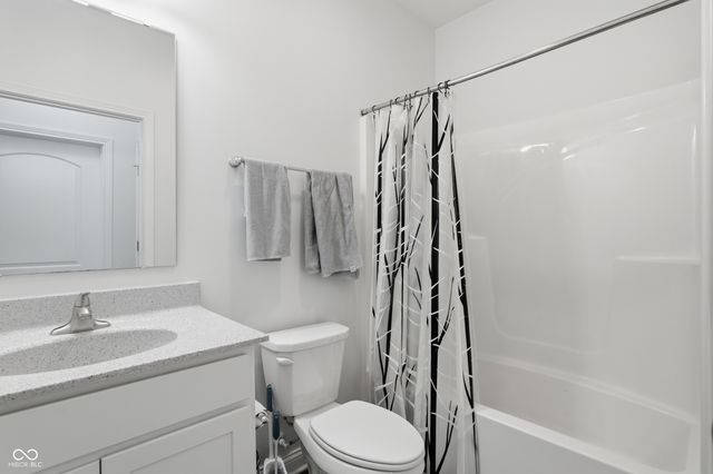 4160 Cairo Way, Avon, IN 46123