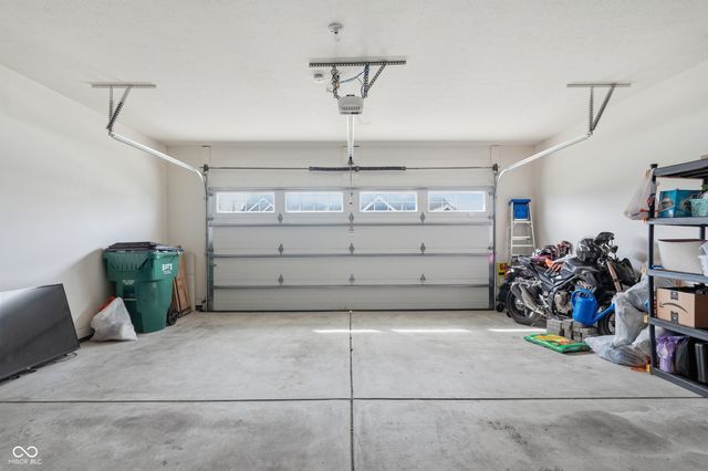 4160 Cairo Way, Avon, IN 46123