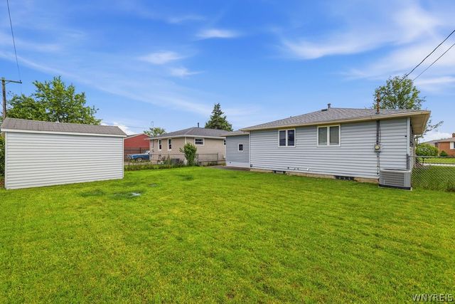 49 Caroline Lane, Cheektowaga, NY 14043